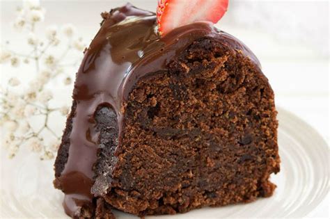 Kakaolu Damla Çikolatalı Kek Nasıl Yapılır? 